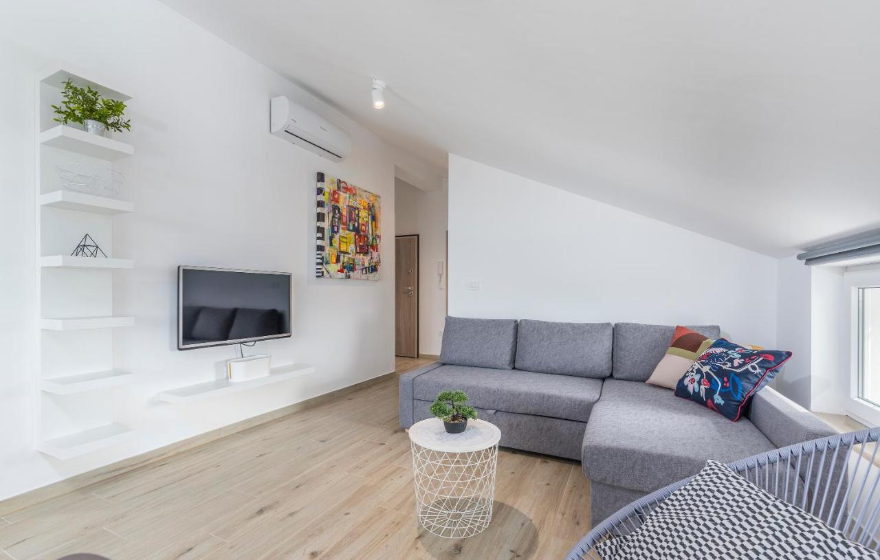 Apartment Serena, Sea View, Peroj Eksteriør billede