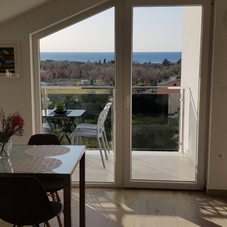 Apartment Serena, Sea View, Peroj Eksteriør billede